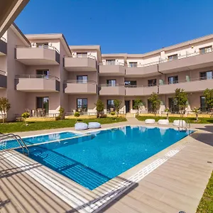 https://glaros.hotelschalkidiki.net